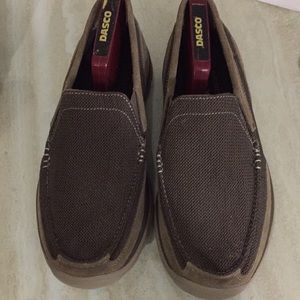 Sketchers Relaxed Fit Shoes